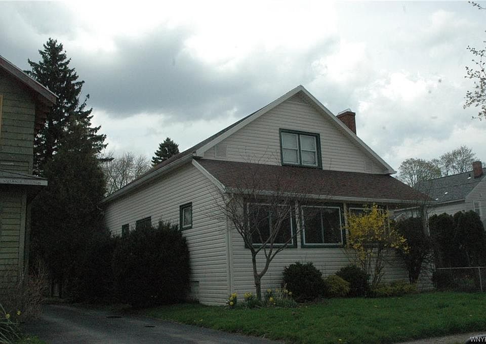 2nd image of 2 West Ave