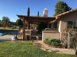 16245 Lake View Ln, Apple Valley, CA 92307