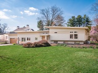 2530 Sherwin Rd, Columbus, OH 43221