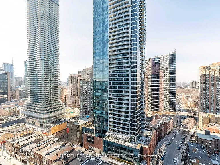 3 Gloucester St #710 — Photo 1