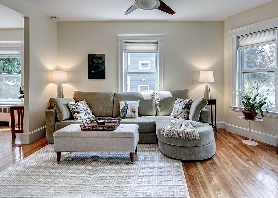 1st image of 22 Harrington St #1