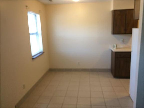 4th image of 719 Pottawatomie St