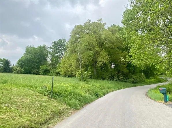 2 Cochran Rd, Morrow, OH 45152