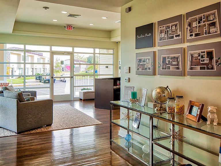Leasing Office