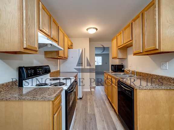 4th image of 5359 Ottawa Dr