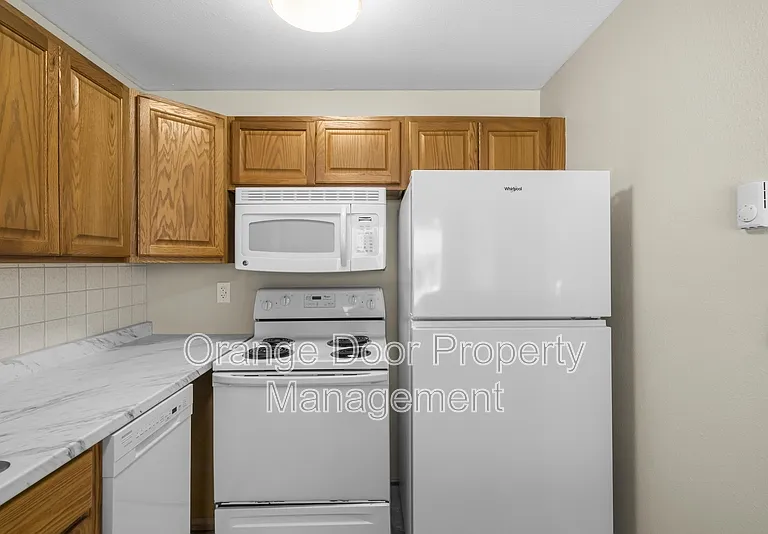 12315 112th Avenue Ct E #3 — Photo 4