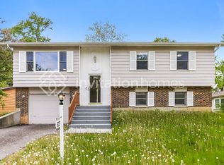 22462 Imperial Dr, Richton Park, IL 60471