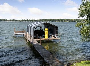 5330 Piper Rd, Mound, MN 55364