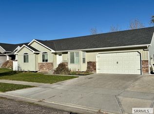 1466 Chesney Ct, Idaho Falls, ID 83402