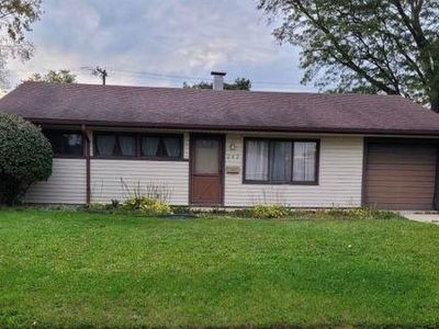 247 Brandt St, Garden City, MI, 48135