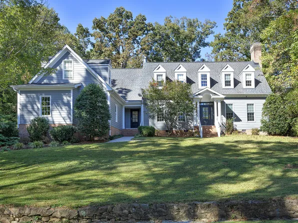 41 Oakwood Dr, Chapel Hill, NC 27517