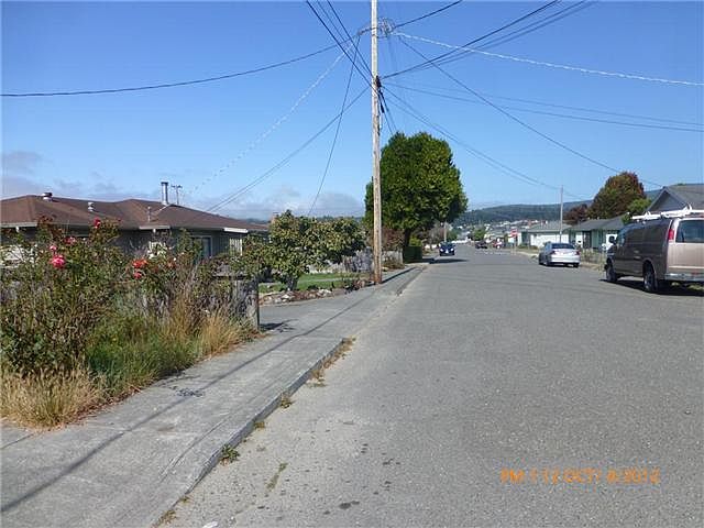2nd image of 650 Spring St