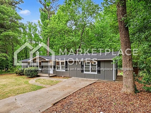 4th image of 3834 Maggie Dr SE
