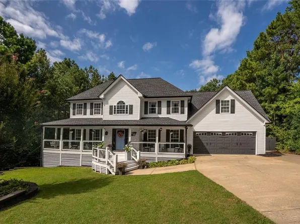 100 Valley Brook Dr, Dawsonville, GA 30534