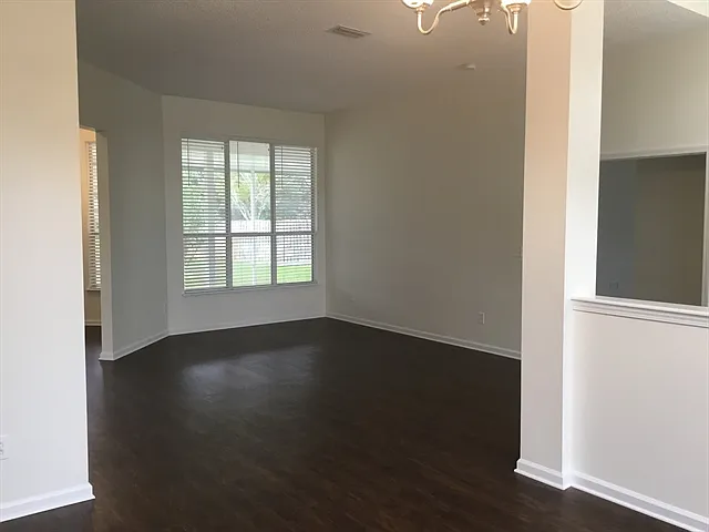 157 N Lake Cunningham Ave — Photo 7