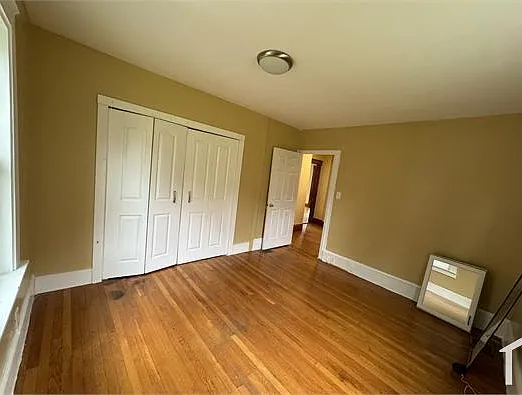3 bed, 1350 sqft, $2,450 — Photo 2