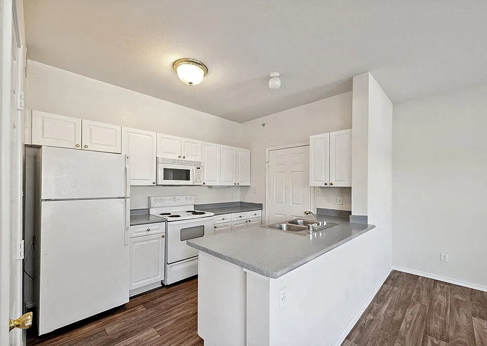 Tivoli Apartments
