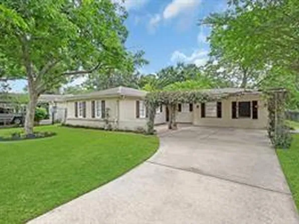 1441 Murray Bay St, Houston, TX 77080