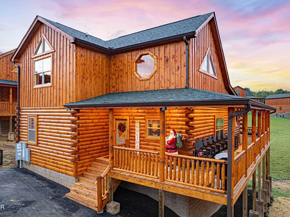 406 Southern Sun Way, Pigeon Forge, TN 37863