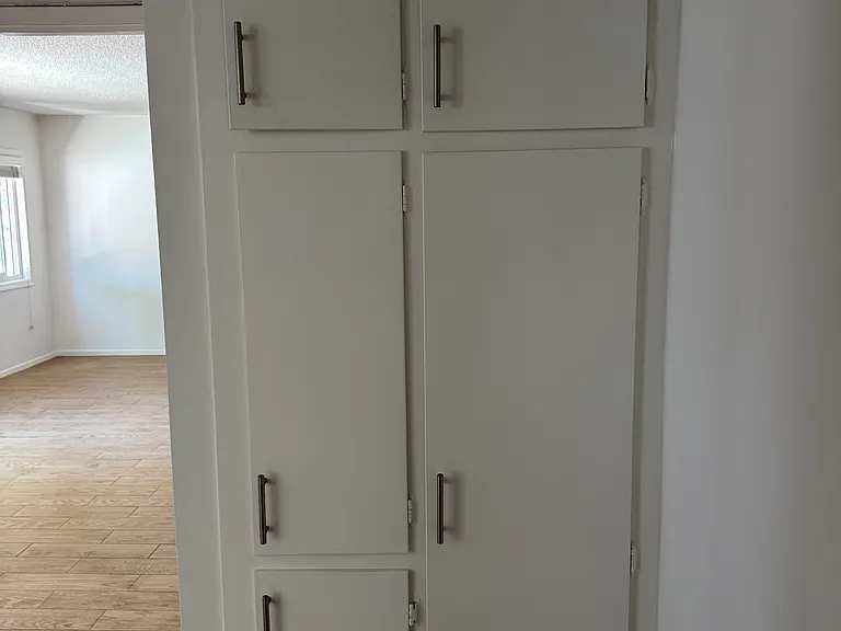 6574 Fountain Ave #10 — Photo 11
