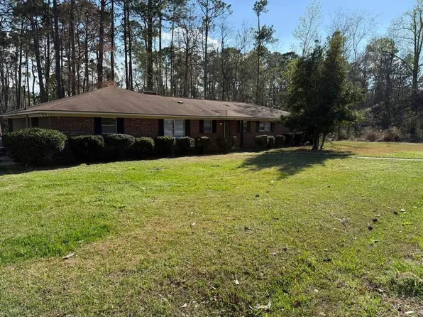 807 Jungle Rd, Vidalia, GA 30474