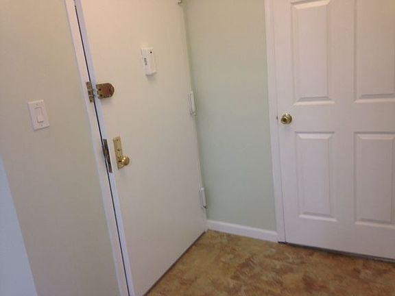 4th image of 4215 212th St APT 1F