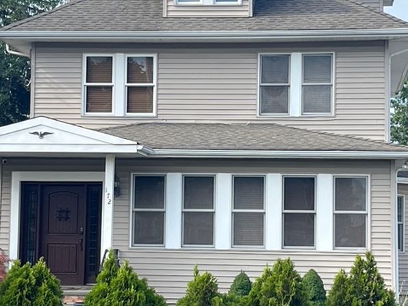 172 W Nicholai St