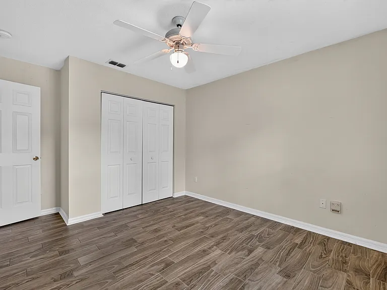 8038 SW 67th Rd — Photo 33