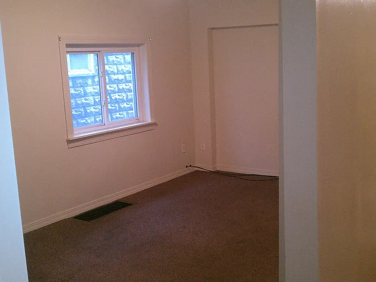 52 Glendale Pl — Photo 16