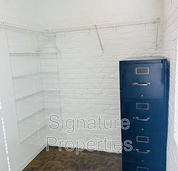 400 Salem Ave #2A — Photo 7