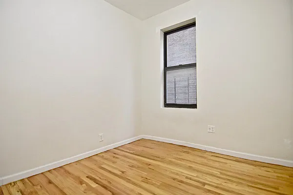 Rented by Bohemia Realty Group | media 7