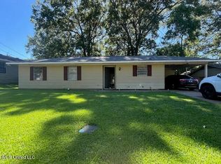 513 Lowder Dr, Jackson, MS 39209