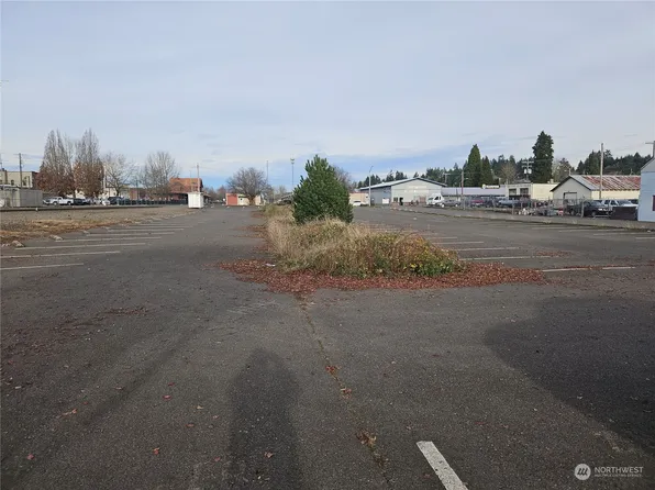 200 E Main Street, Centralia, WA 98531