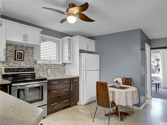 5th image of 123 Osler St