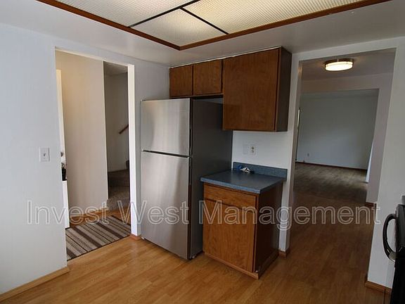 2nd image of 1708 SE 144th Ct