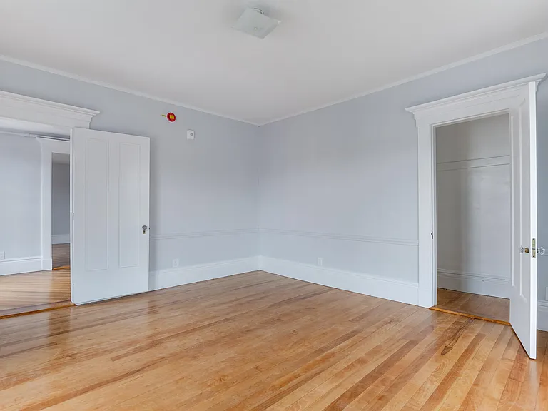109 Pleasant St #203 — Photo 10