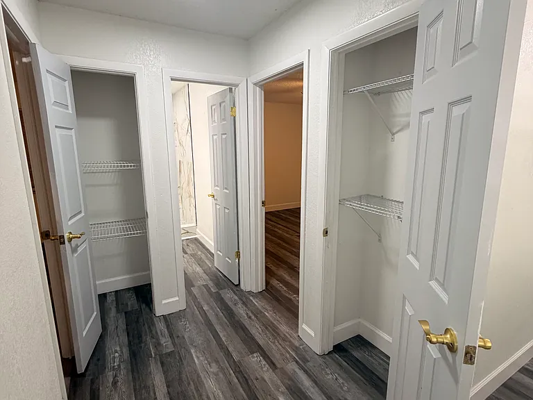 11891 Lakewood Dr — Photo 5
