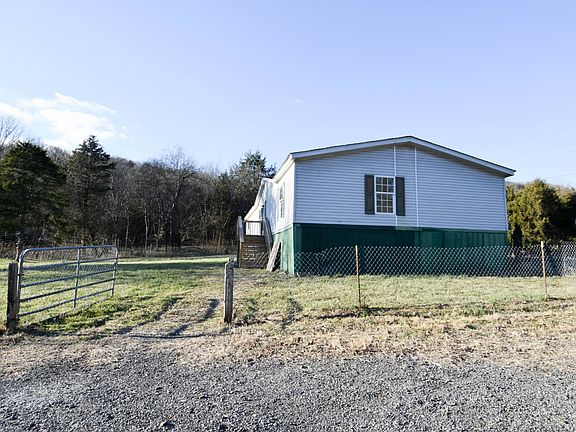 4th image of 635 Celsor Rd