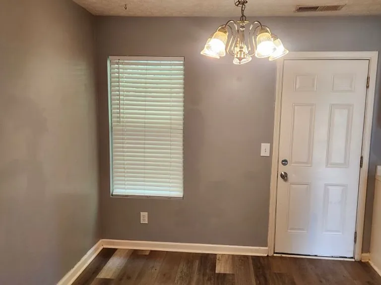 5504 Moriah Ln — Photo 12