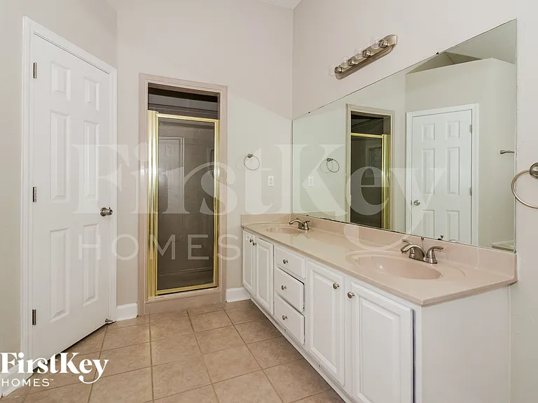 8968 Keighley Cv — Photo 9