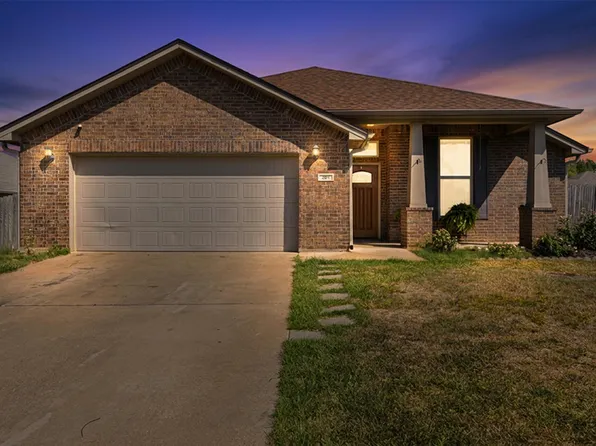 201 Sierra Vista Ln, Longview, TX 75605