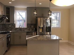 1252 Fuller St, Philadelphia, PA 19111