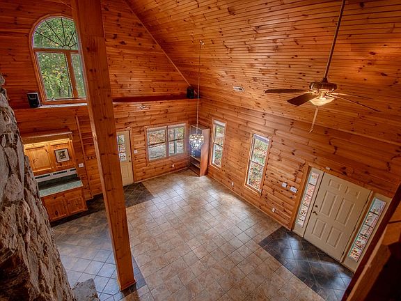 4th image of 2940 Coffee Rd