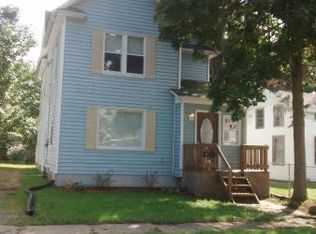 724 Hickory St, Niles, MI 49120