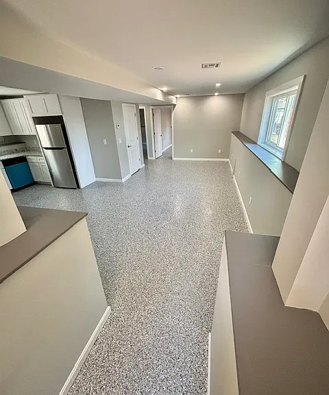 73 King St #2 — Photo 9