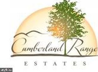 16 James Ln, Carlisle, PA 17013