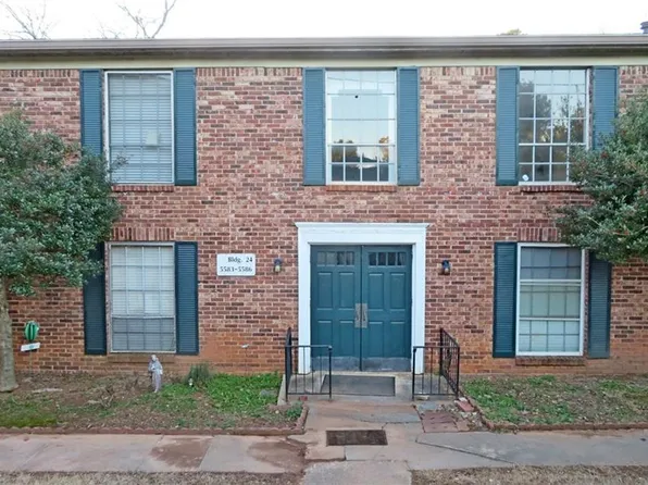 5586 Kingsport Dr, Sandy Springs, GA 30342