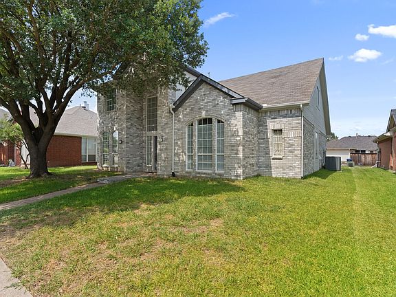 5th image of 2802 Briarbrook Ln