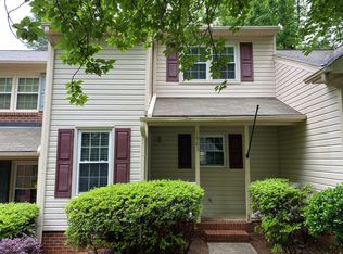 1903 Windy Point Ct, Winston Salem, NC 27127