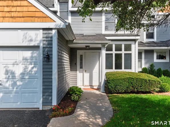 5 Riverwalk Drive #5, Simsbury, CT 06070